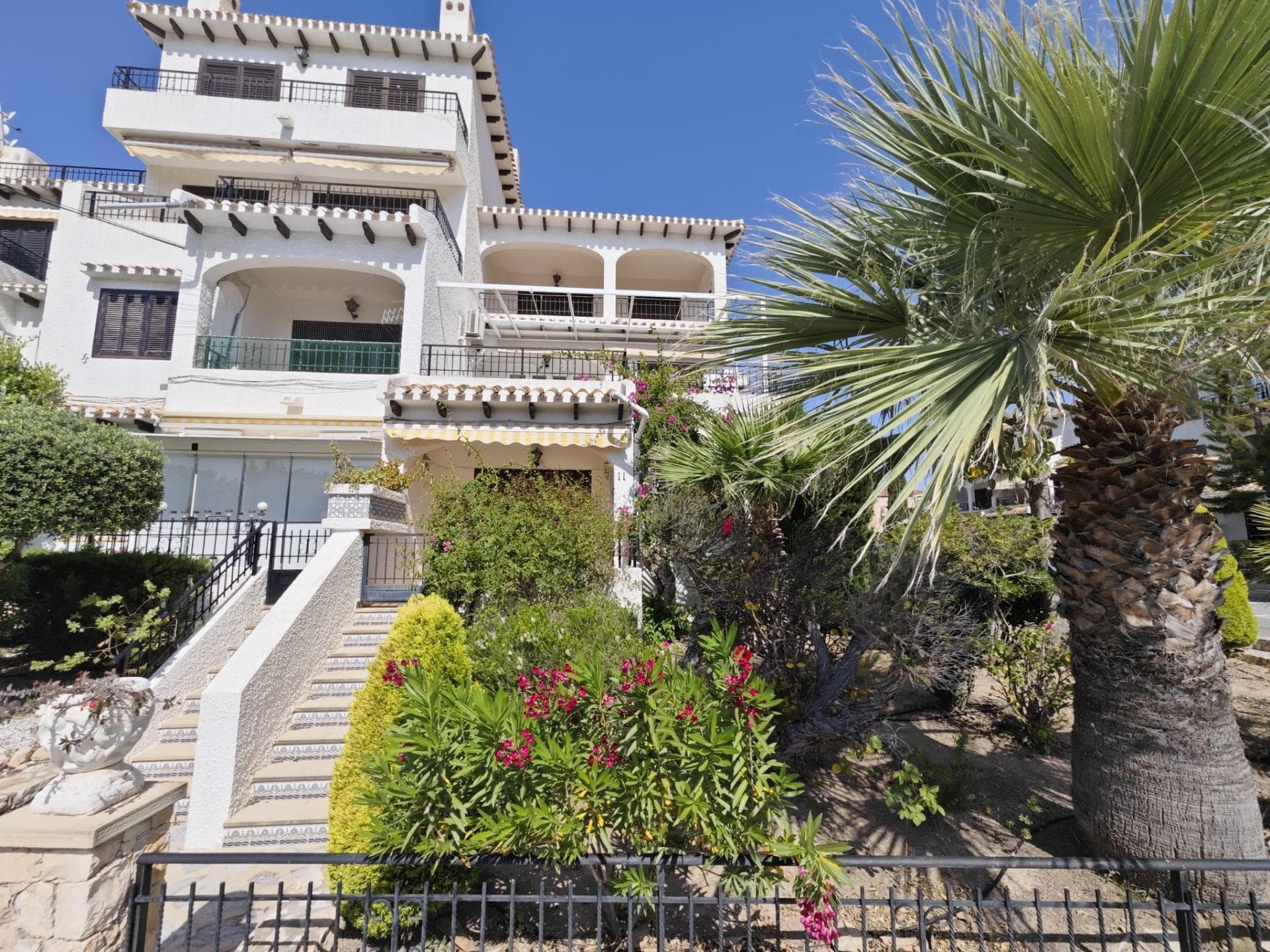 Apartamento reformado en Cabo Roig, a pocos pasos del mar