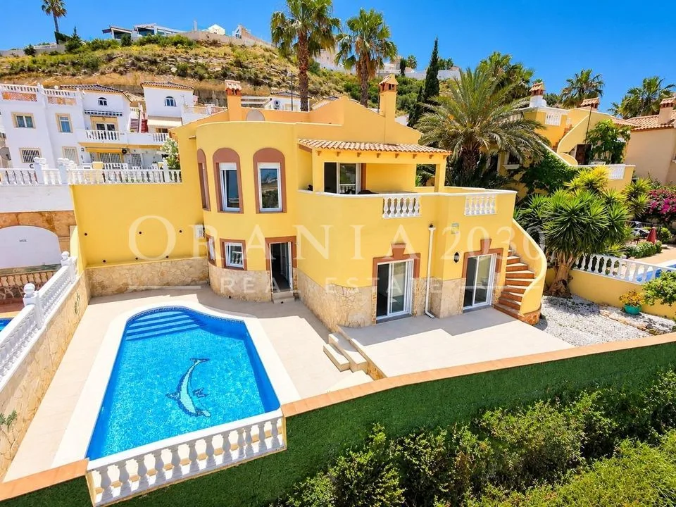 Villa de lujo totalmente reformada en primera línea de La Marquesa Golf – Ciudad Quesada
